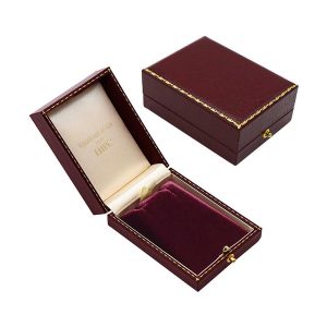 C09 Large Wedge Earring Box